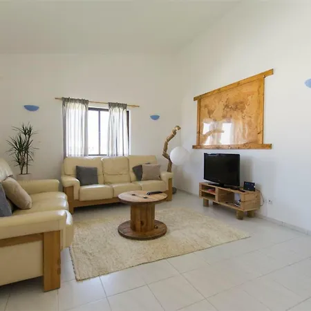 Vale Da Praia Beach House ألخيزور